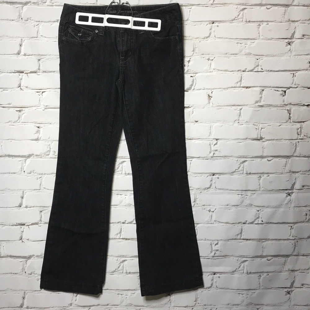 GUESS Jeans with button back pockets